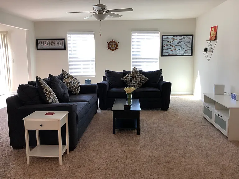 593 Belcaro Dr — Photo 4