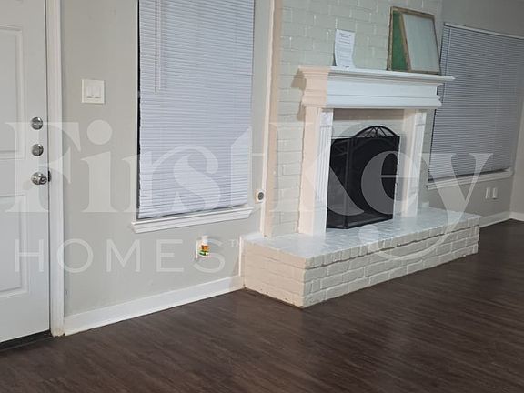 3rd image of 1115 Tigris Ln
