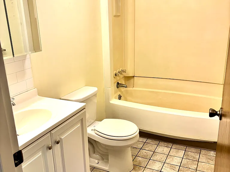 24 Gina Marie Ave #2 — Photo 10