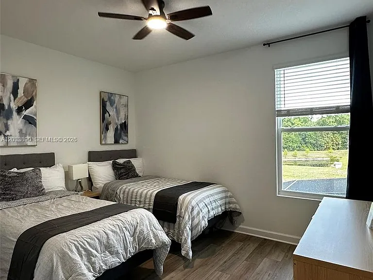 1217 Reunion Village Blvd — Photo 32