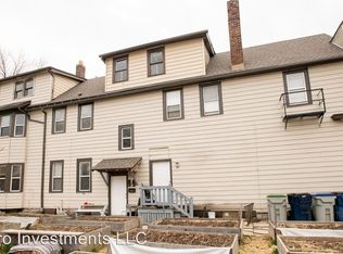 829 E Clarke St #1F-2F, Milwaukee, WI 53212