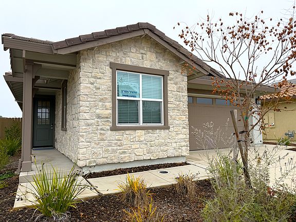 4th image of 3055 Poas Way