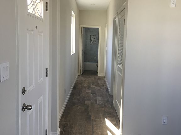 4th image of 9041B Jennrich Ave