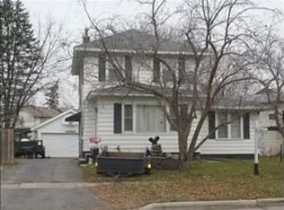 360 Johnson St, Janesville, WI 53548