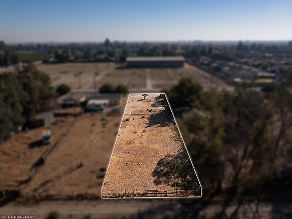 3rd image of 13577 S Marks Avenue