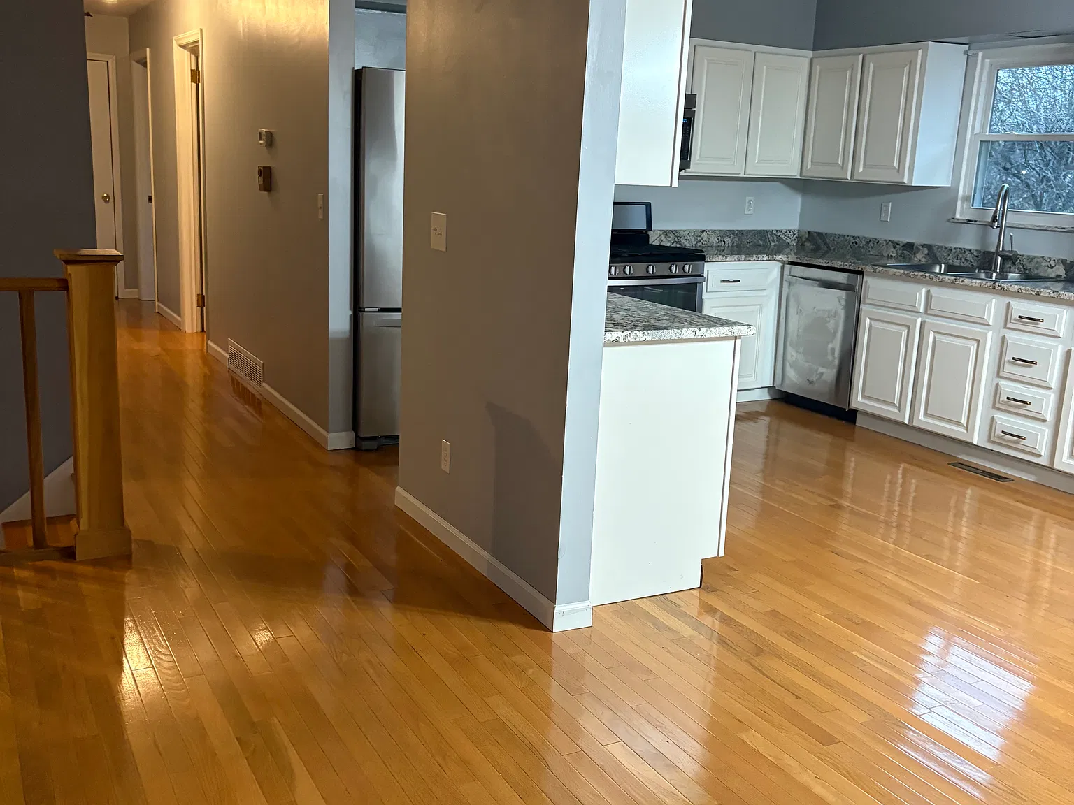 3 bed, 1902 sqft, $2,100 — Photo 3