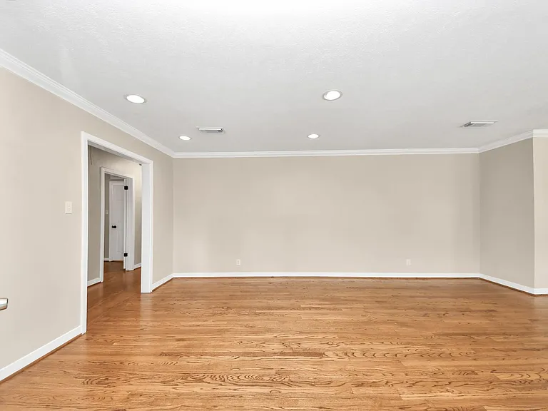 3419 Norris Dr — Photo 4