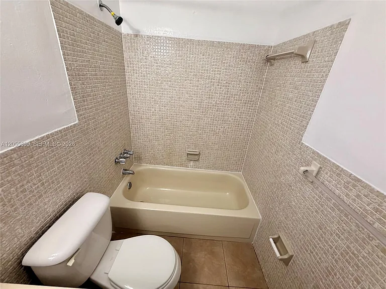1502 N 57th Ter #1502 — Photo 19