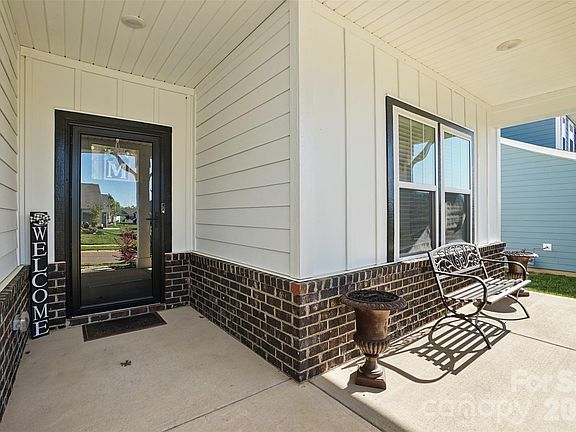 3rd image of 40184 Crooked Stick Dr #1231