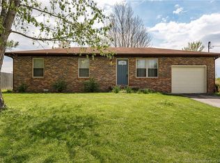 1227 Kristopher Ave, Scottsburg, IN 47170