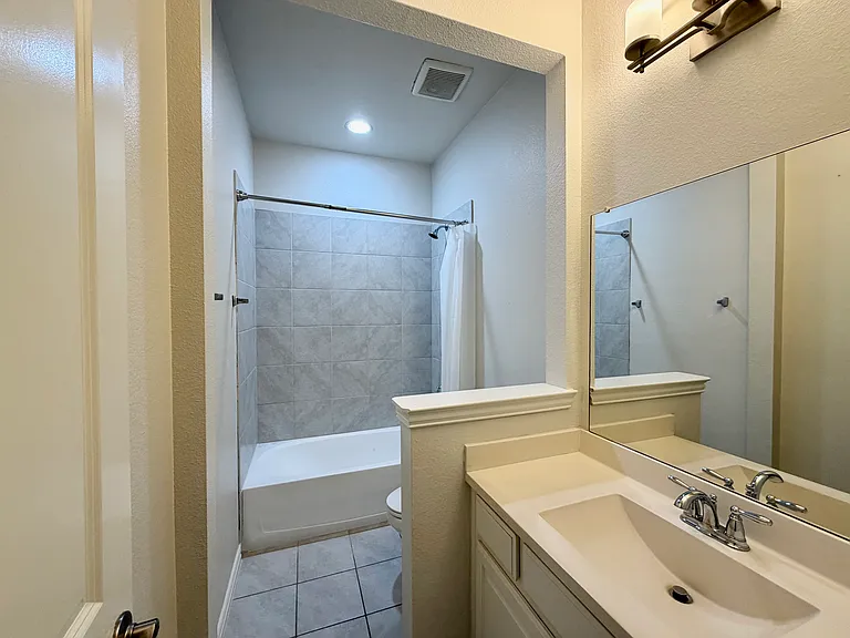 10112 Haversham Dr — Photo 14