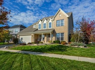 40W198 Eastwood Ct, Geneva, IL 60134