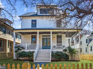 3734 Chesapeake St NW, Washington, DC