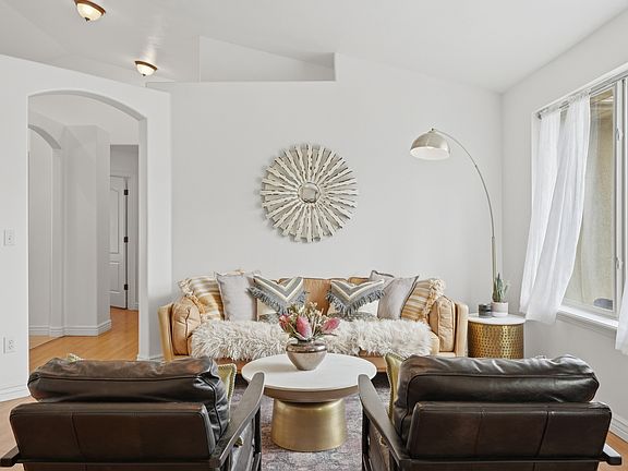 5th image of 13524 S Grand Trotter Way