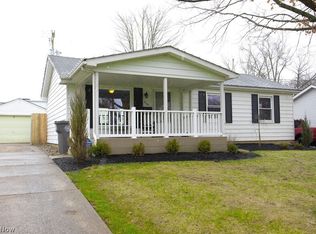3248 Sunnybrooke Dr, Youngstown, OH