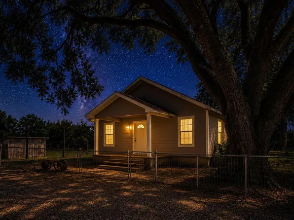 7729 Fm 1301 Rd, Wharton, TX 77488