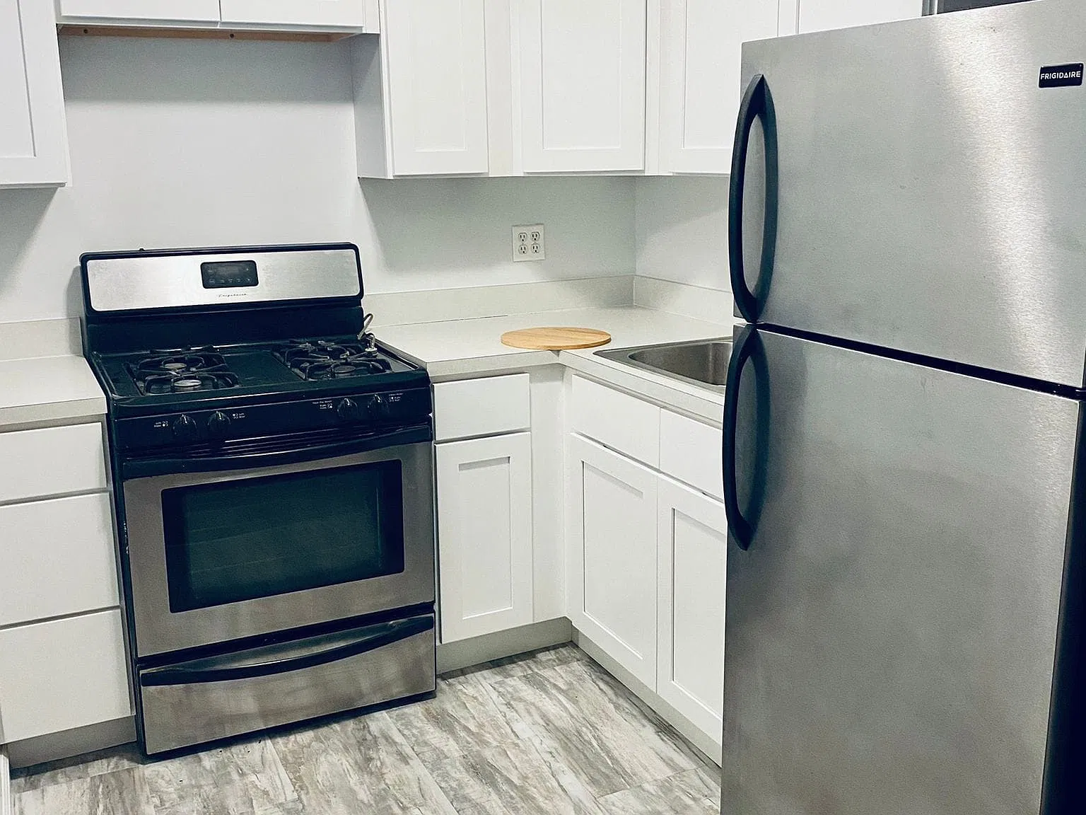 2 bed, $2,500 — Photo 1