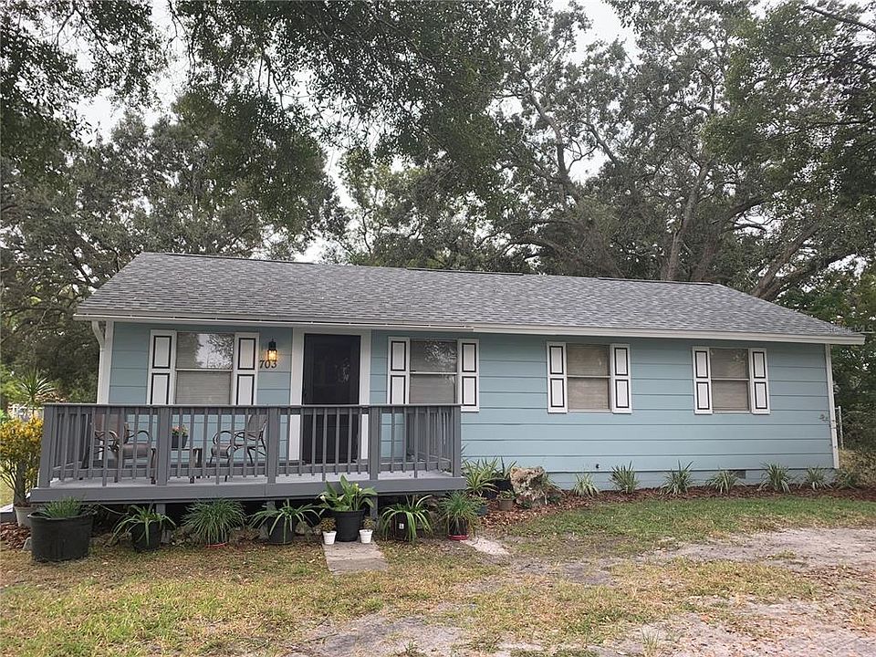 1st image of 703 WYLLY AVENUE