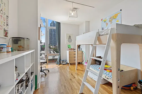 Rented by Compass | media 4