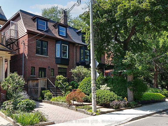 2nd image of 112 Albany Ave