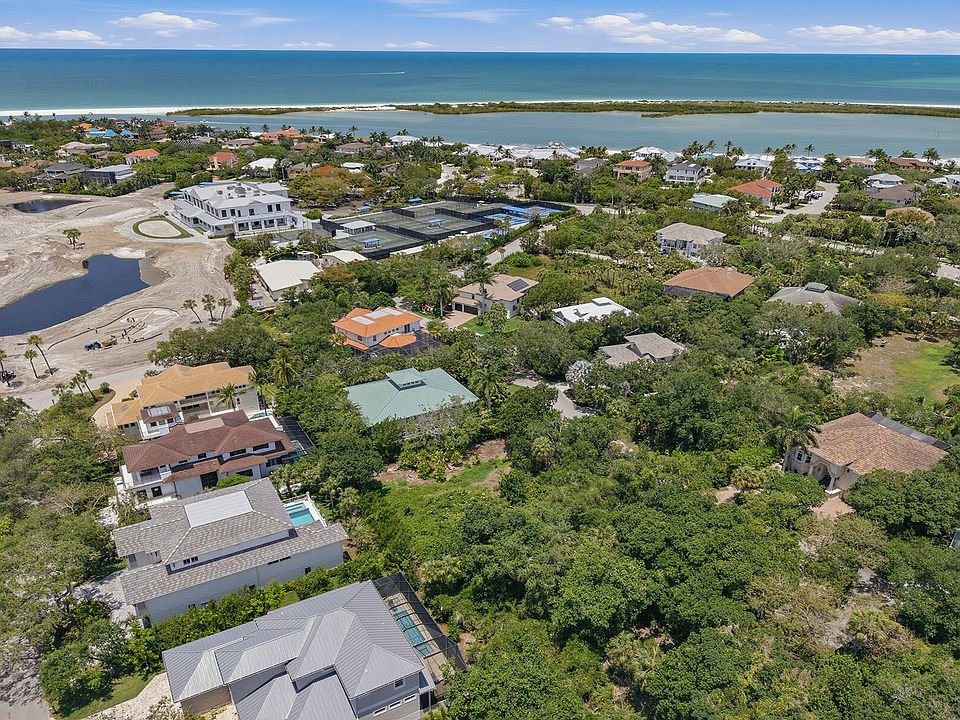 1st image of 375 Gumbo Limbo Ln