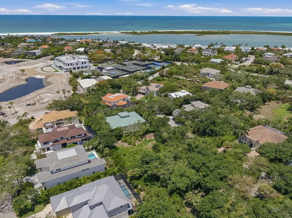 375 Gumbo Limbo Ln, Marco Island, FL 34145
