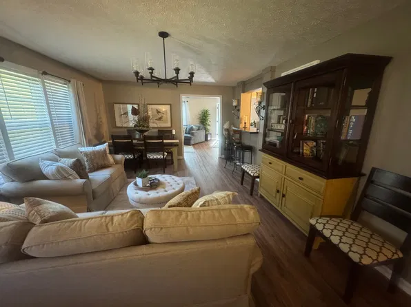 471 Ky Route 1750, Prestonsburg, KY 41653