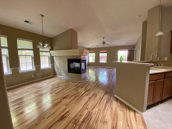 2nd image of 9804 Sierra Morena St NW