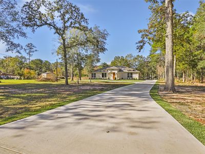 26707 Apache Trl, Magnolia, TX, 77354