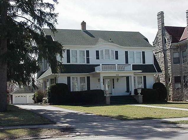 1st image of 555 Scioto St