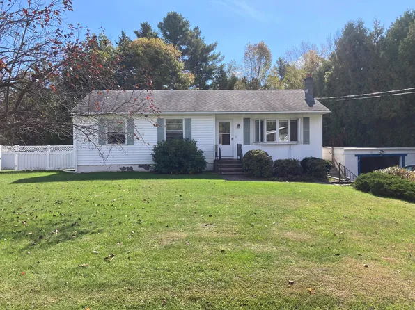 60 Banker Rd, Morrisonville, NY 12962