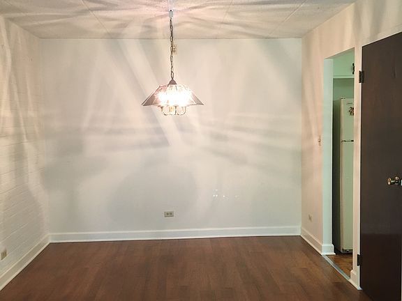 5th image of 3851 N Parkway Dr #1L