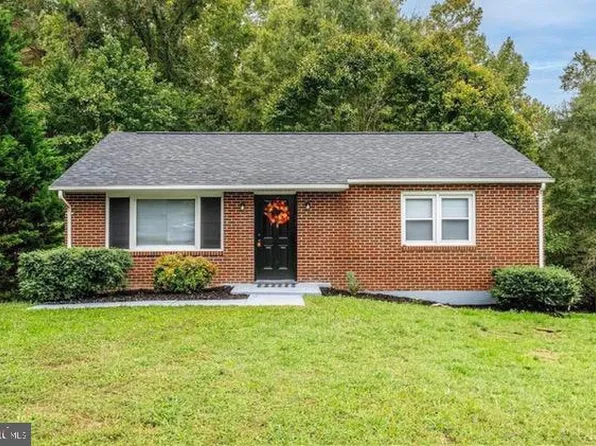 119 Hopkins St, Danville, VA 24541