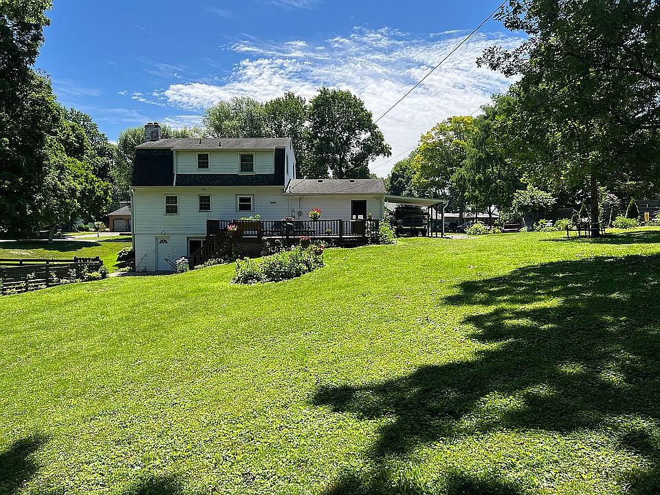 2nd image of 6242 Burlington Ave