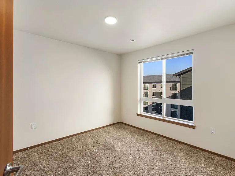 Ovation at Paine Field 55+ Senior Community — Photo 36