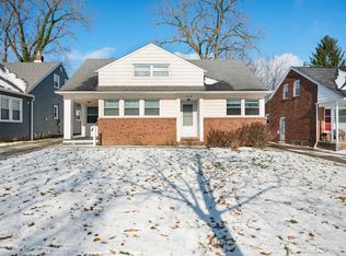 24003 Edgehill Dr, Beachwood, OH