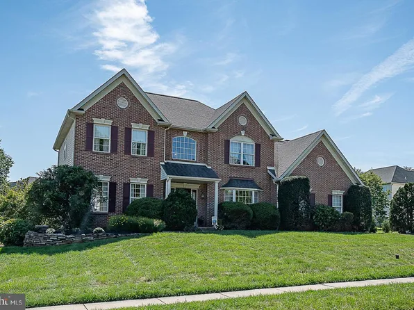 3149 Fox Dr, Chalfont, PA 18914