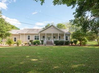 1236 Patton Rd, Franklin, NC 28734