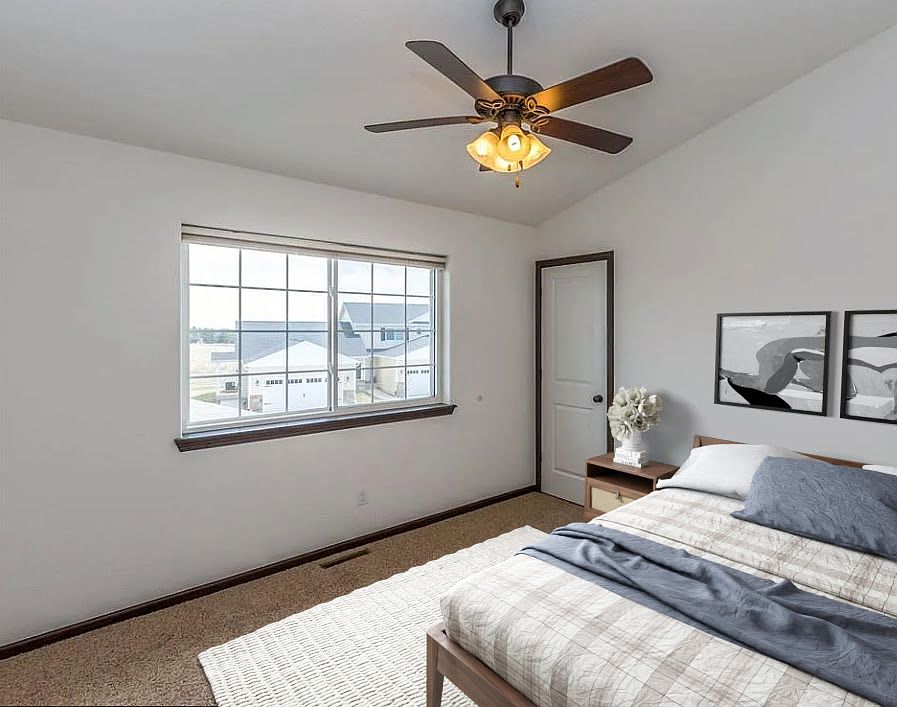 No Furniture 
WE Main Bed Room
(Thanks to Apply Design Team)