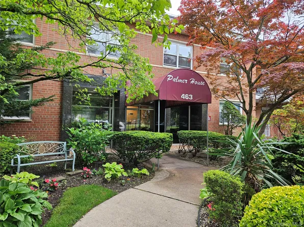 463 Summit Avenue #2F, Cedarhurst, NY 11516