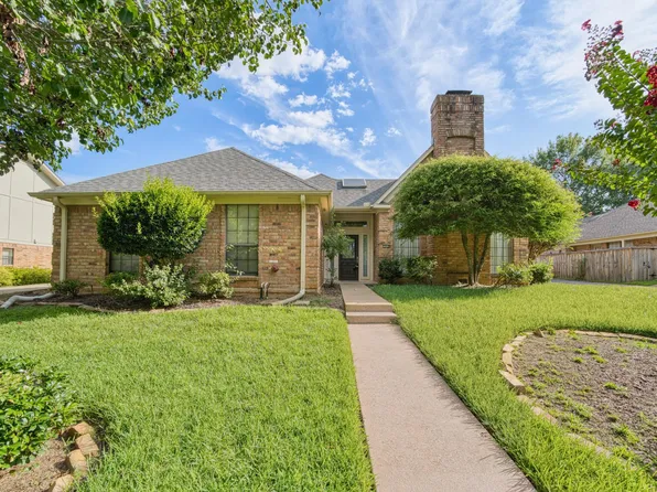 1218 Daffodil Ln, Longview, TX 75604