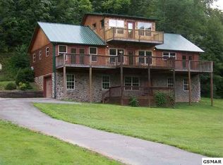 2929 Kettle Creek Way, Sevierville, TN 37876