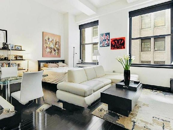 3rd image of 20 Pine St APT 1009