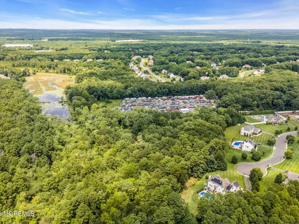 530 Cerrina Road, Jackson, NJ 08527