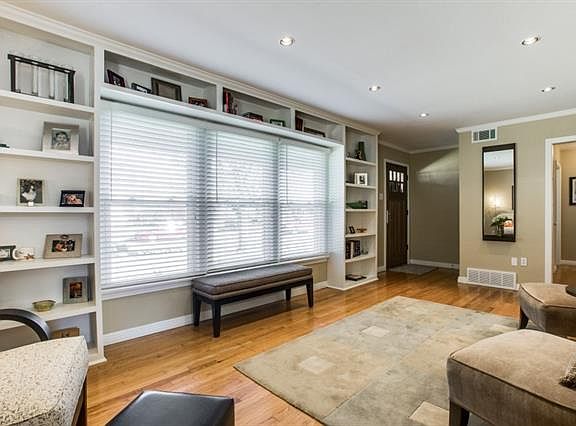 5th image of 555 Bondstone Dr