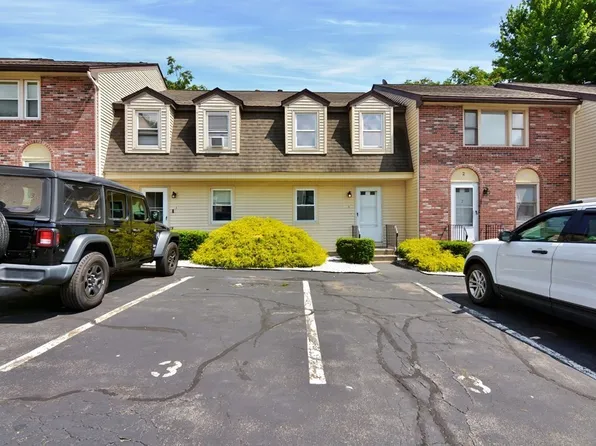 3 Woodland Ct #3, Lawrence, MA 01841