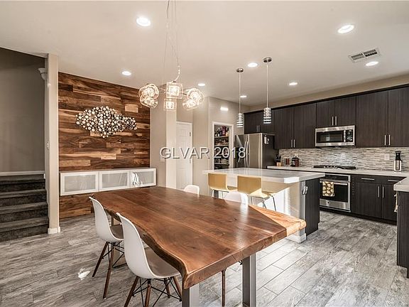 4th image of 6744 Valcour St