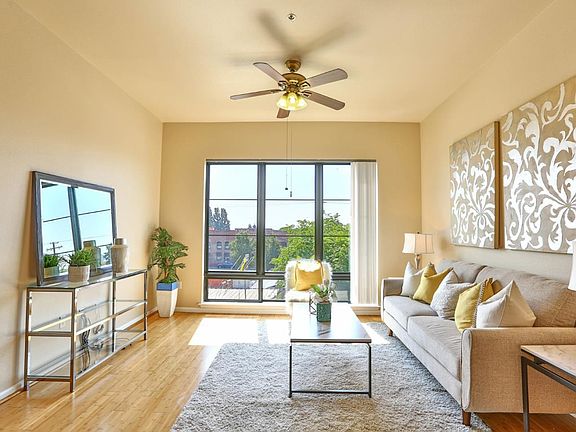4th image of 1060 S 3rd St APT 315