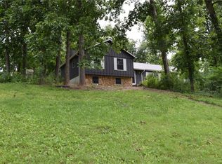 6240 33rd Avenue Dr, Shellsburg, IA 52332