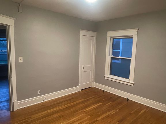5th image of 100 Virgil Ave #1